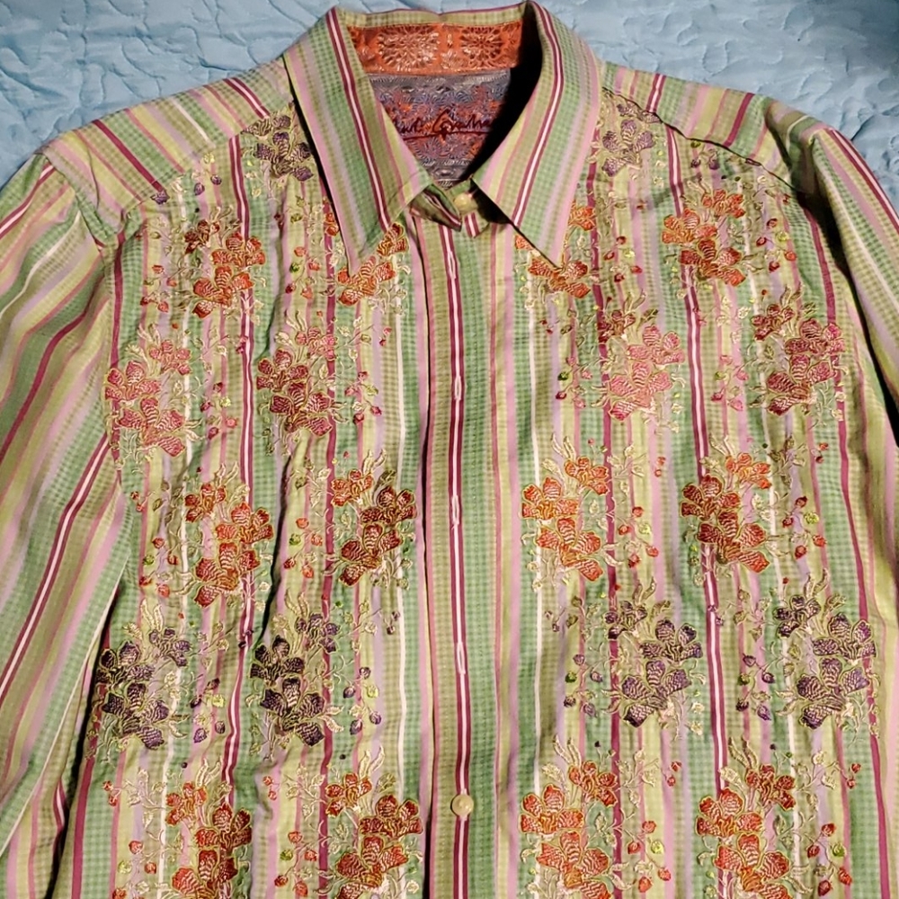 Women's  Robert Graham  button up shirt